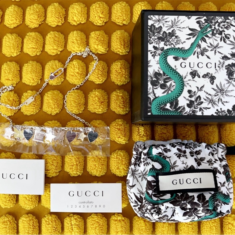 AUTHENTIC GUCCI TRADEMARK CHARM NECKLACE / BUTTERFLIES, STARS, HEARTS, SQUARES. - Picture 3 of 4